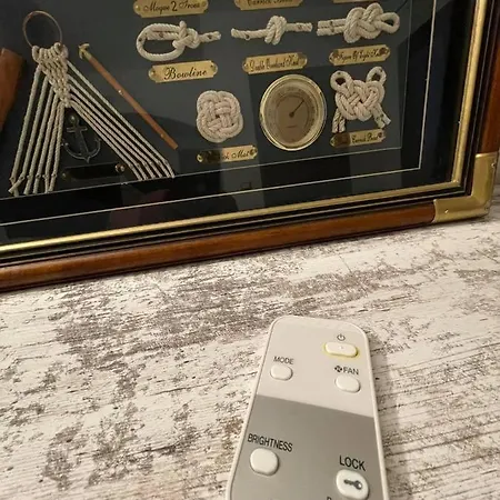 Oda ve Kahvaltı Madie 3*