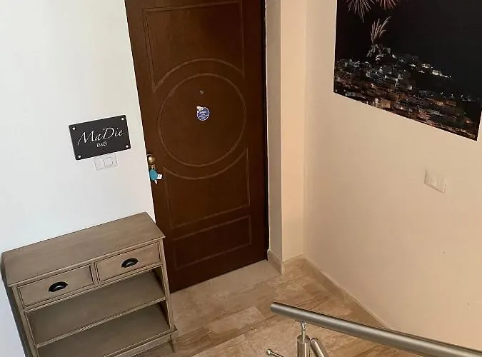 Oda ve Kahvaltı Madie Castelsardo